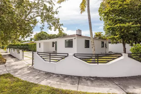 4630 SW 3rd St, Miami, FL 33134