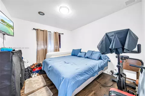 Bedroom - 875 E 29th St, Hialeah, FL 33013 photo 3 of 4
