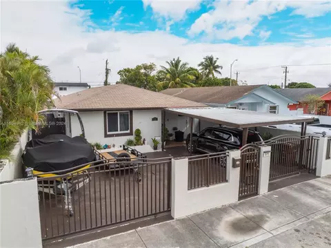 Other - 875 E 29th St, Hialeah, FL 33013 photo 5 of 13