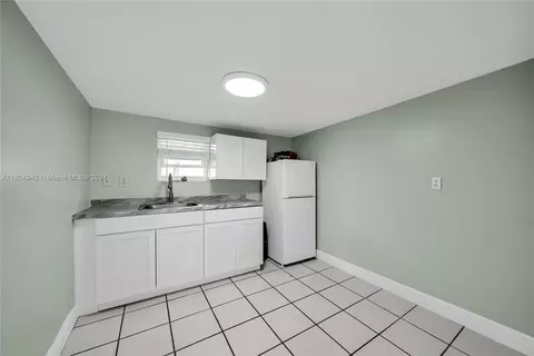 Other - 875 E 29th St, Hialeah, FL 33013 photo 12 of 13