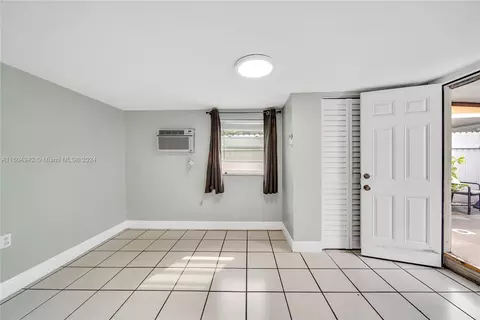 Other - 875 E 29th St, Hialeah, FL 33013 photo 10 of 13