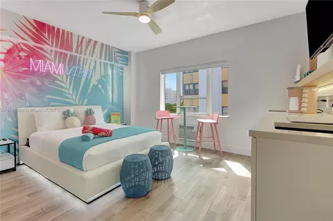 255 W 24th St #308, Miami Beach, FL 33140