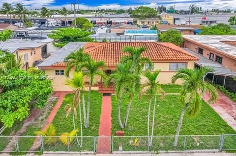 5095 E 9th Ln, Hialeah, FL 33013 photo 17