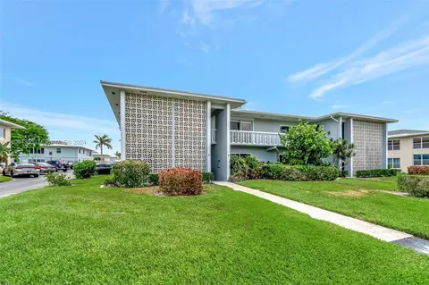 310 North Blvd #2B, Boynton Beach, FL 33435