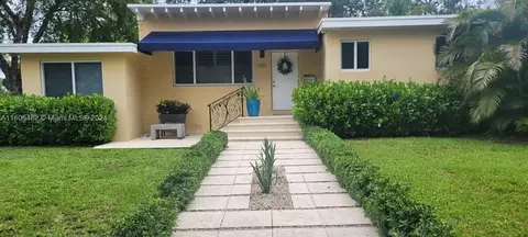 5881 SW 13th St, West Miami, FL 33144