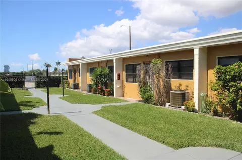 1845 Pembroke Rd #4-26, Hollywood, FL 33020