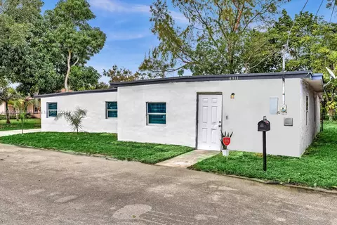 4311 SW 57th Ter, Davie, FL 33314