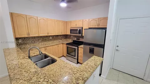 85 Gulfstream Rd #312A, Dania Beach, FL 33004