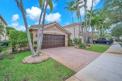 1338 Canary Island Dr, Weston, FL 33327