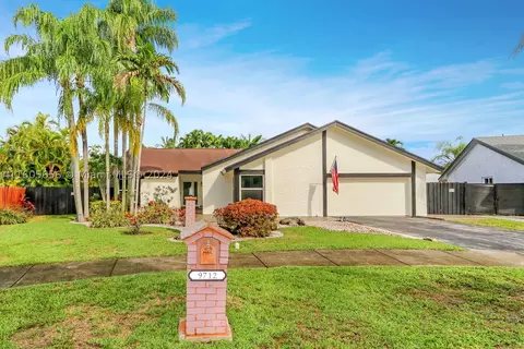 9712 SW 132nd Pl, Miami, FL 33186