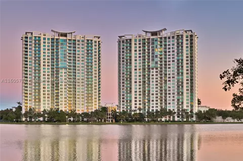 2681 N Flamingo Rd #1107S, Sunrise, FL 33323