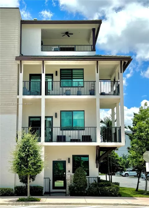 4666 NW 84th Ave, Doral, FL 33166