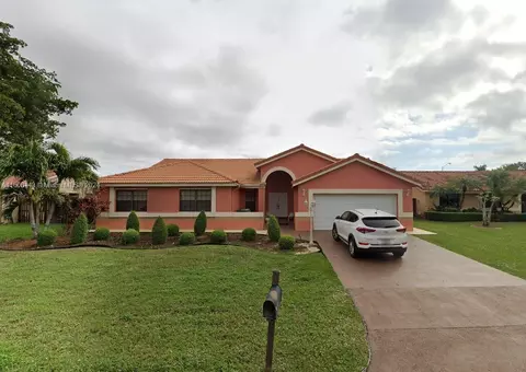5525 SW 155th Ct, Miami, FL 33185