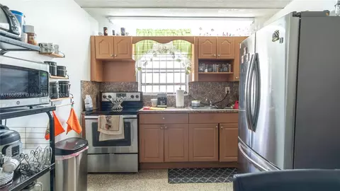 23 W 13th St, Hialeah, FL 33010 photo 26
