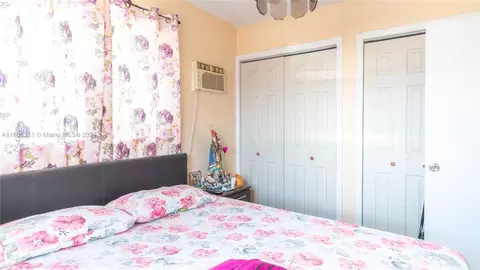 23 W 13th St, Hialeah, FL 33010 photo 6