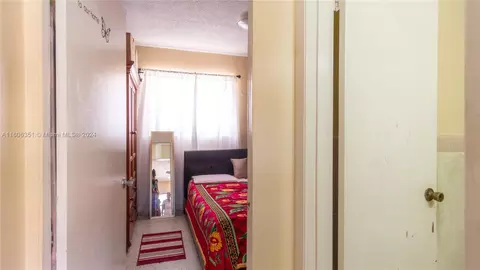 23 W 13th St, Hialeah, FL 33010 photo 14