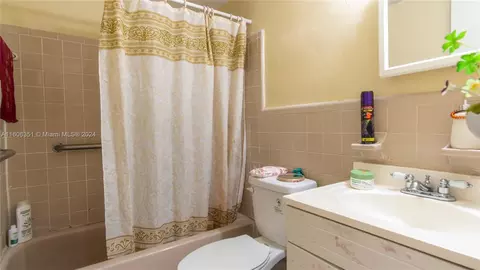 23 W 13th St, Hialeah, FL 33010 photo 15