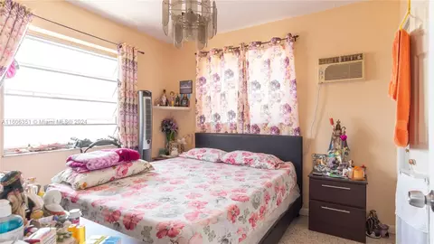 23 W 13th St, Hialeah, FL 33010 photo 5