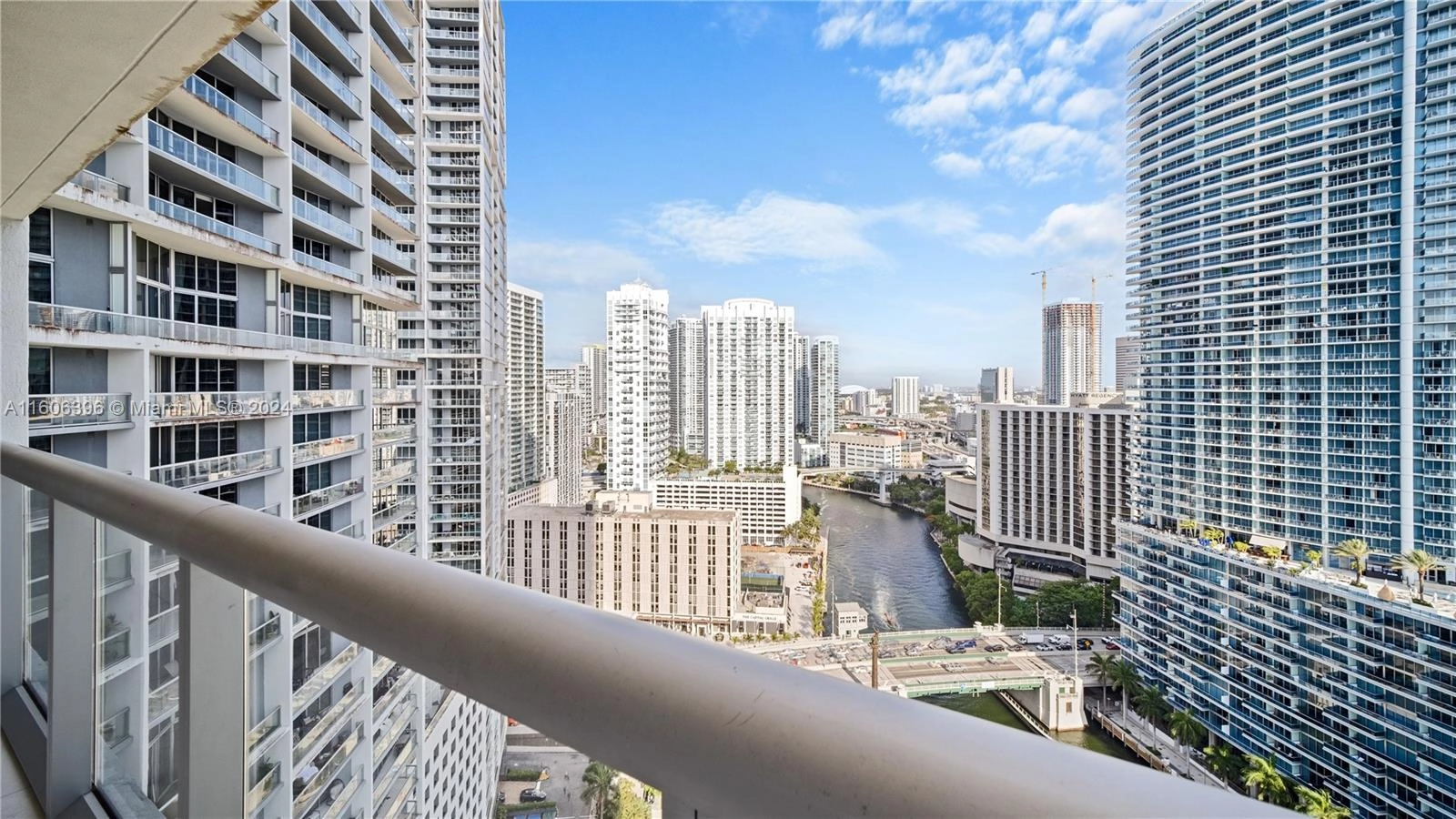465 Brickell Ave 2704  