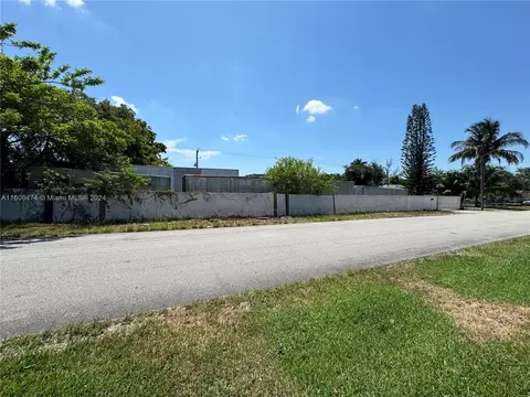 231 N 61st Ter, Hollywood, FL 33024