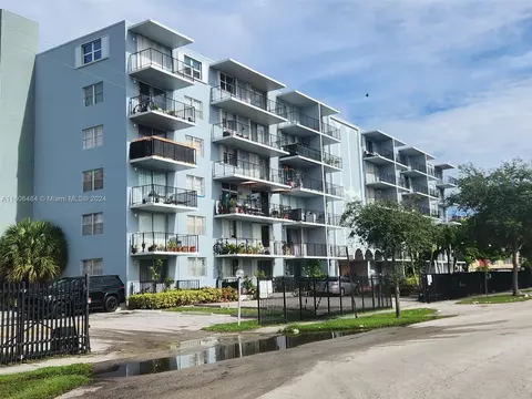 12500 NE 15th Ave #503, North Miami, FL 33161