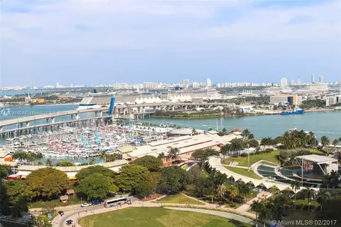 253 NE 2nd St #2809, Miami, FL 33132