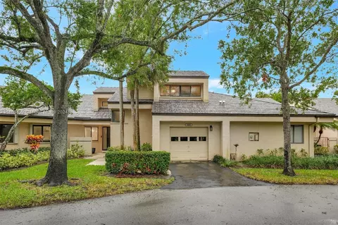 9262 Chelsea Dr N, Plantation, FL 33324