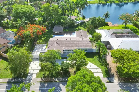 14021 SW 92nd Ave, Miami, FL 33176