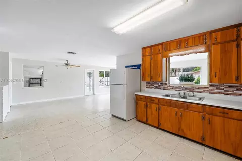 1607 Seabrook Rd, Jupiter, FL 33469 photo 5