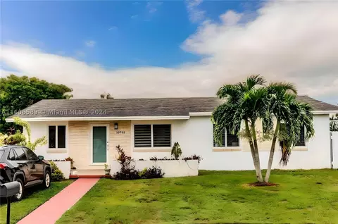 10755 SW 146th St, Miami, FL 33176