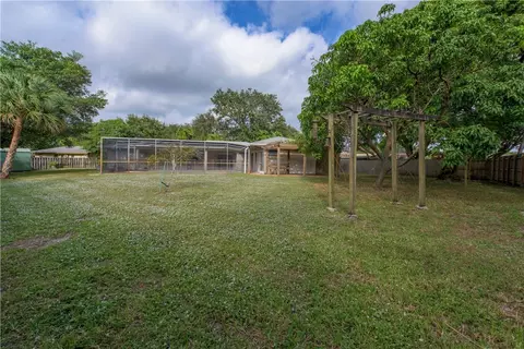 5350 NW 84th Ave #812, Doral, FL 33166