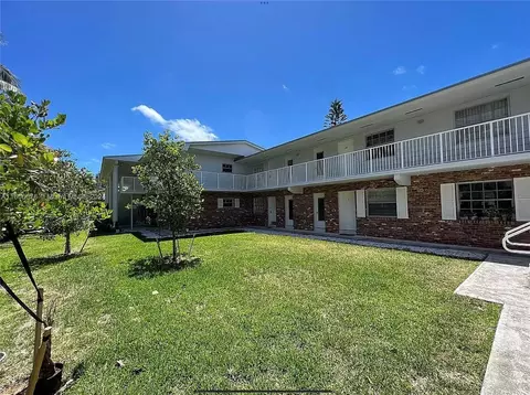100 Sunrise Dr #10, Key Biscayne, FL 33149