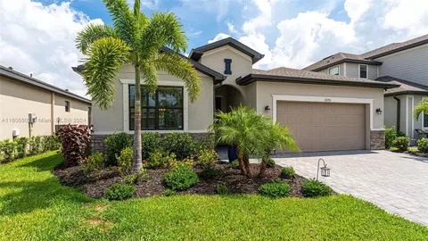 11090 Balfour St, Venice, FL 34293