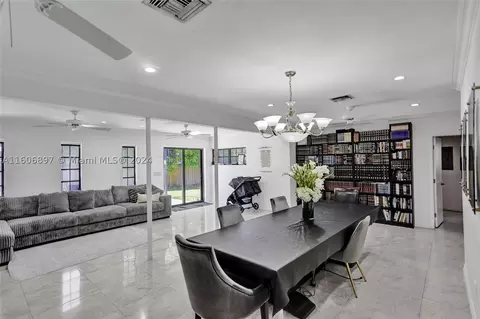 1225 NE 176th St, North Miami Beach, FL 33162