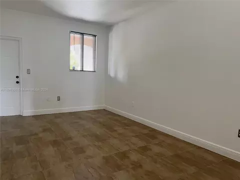 Undisclosed, Hialeah, FL 33015 photo 5