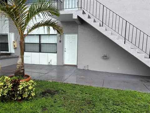 13360 SW 17th Ln #6-1, Miami, FL 33175