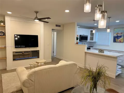 48 Westbury B #48, Deerfield Beach, FL 33442