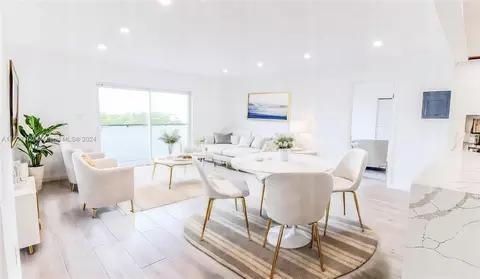 8024 Tatum Waterway Dr #5B, Miami Beach, FL 33141