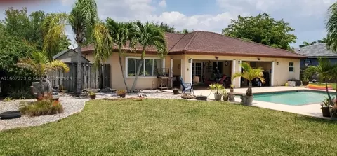 12926 SW 211th Ter, Miami, FL 33177