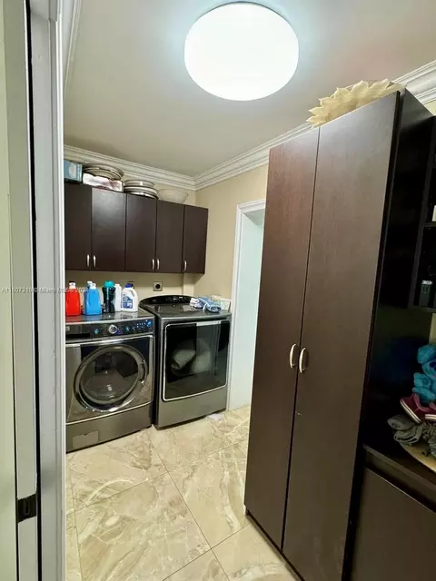 5431 W 9th Ct, Hialeah, FL 33012 photo 22