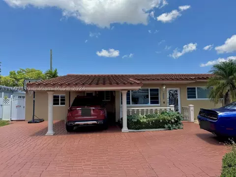 5431 W 9th Ct, Hialeah, FL 33012