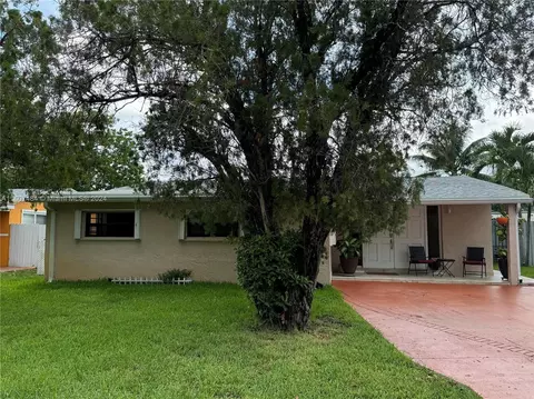 2420 N 62nd Ave, Hollywood, FL 33024