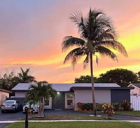 2331 NW 93rd Ln, Sunrise, FL 33322