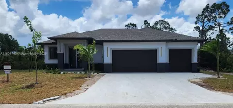47 E Brig Cir, Placida, FL 33946