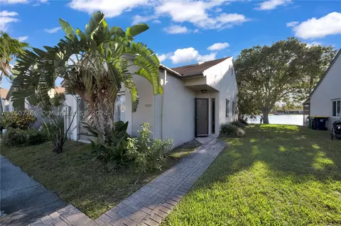 5593 Park Rd, Fort Lauderdale, FL 33312