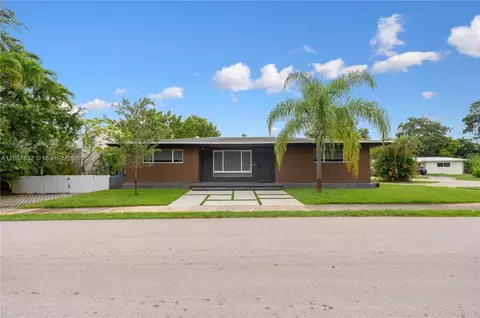 970 NE 87th St, Miami, FL 33138
