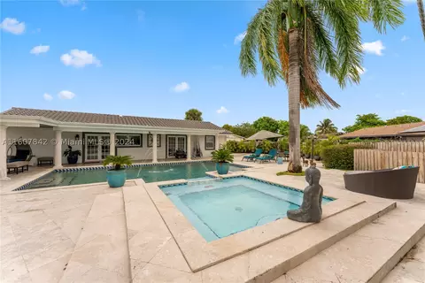 5531 SW 136th Ct, Miami, FL 33175