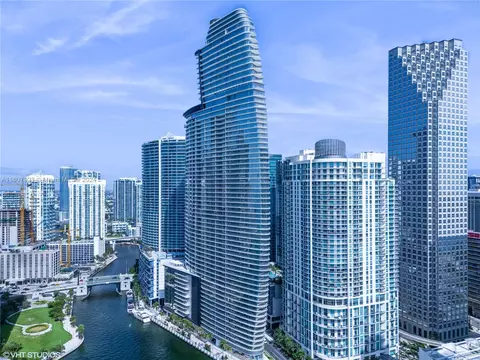 300 Biscayne Blvd Way #1706, Miami, FL 33131