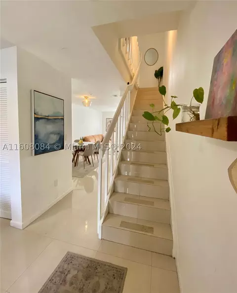 2198 NE 167th St #1-113, North Miami Beach, FL 33162