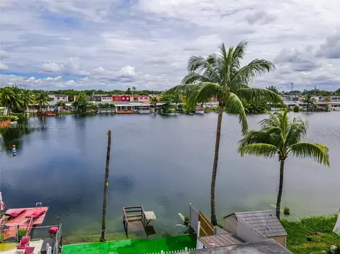 View/Area - 969 W 77th St, Hialeah, FL 33014 photo 3 of 3